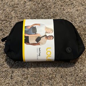 NWT Lole Black belt bag